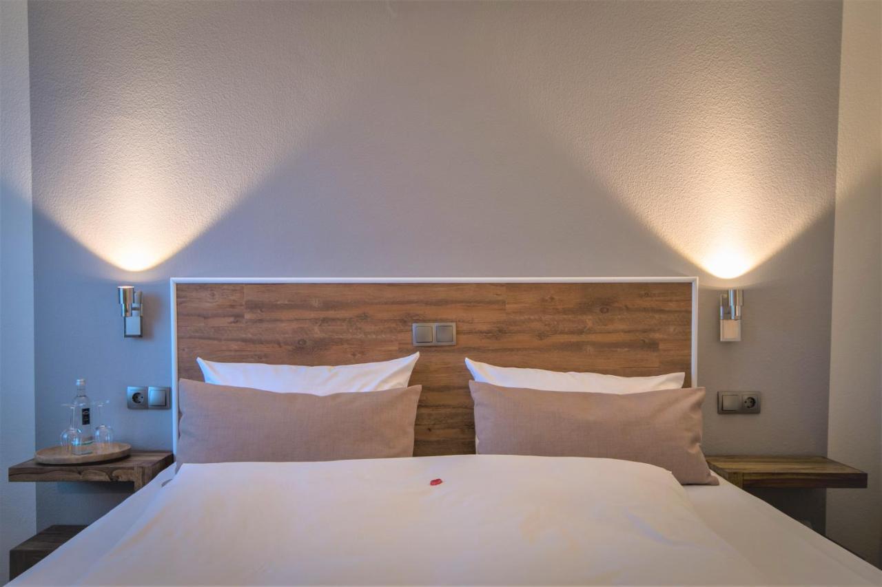 Hotel Stadt Аурих Екстериор снимка