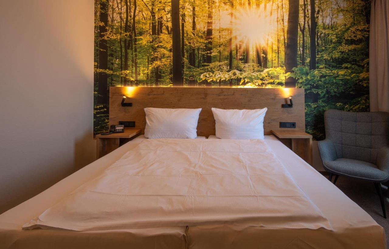 Hotel Stadt Аурих Екстериор снимка